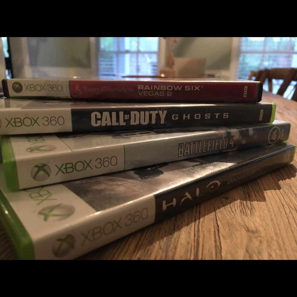 4 Shooter Xbox 360 Bundle